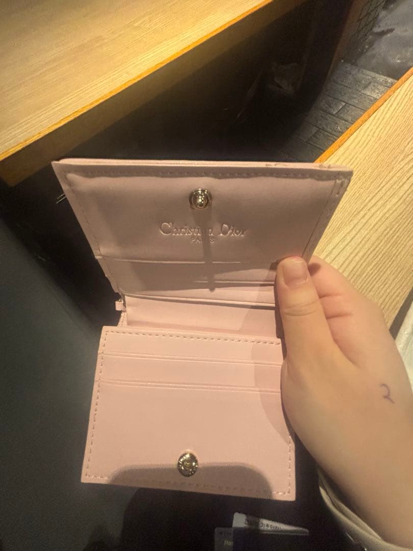 dior 二つ折り財布　即購入ok