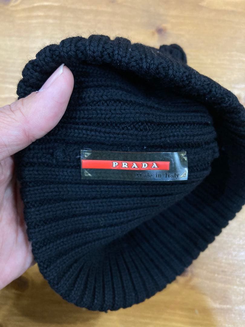 PRADA プラダスポーツ ブラック ニットキャップ