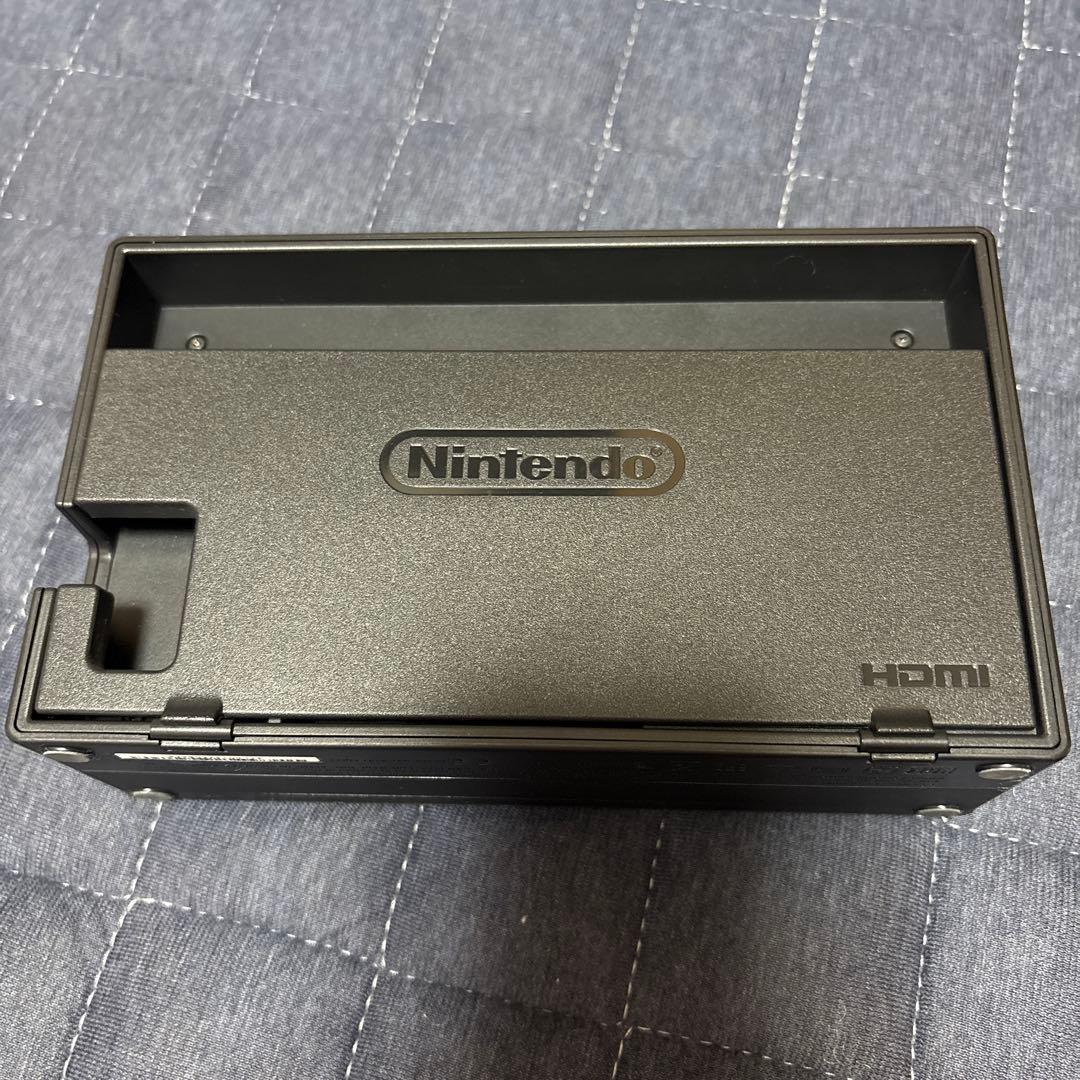 Nintendo Switch バッテリー強化版　ジョイコンなし