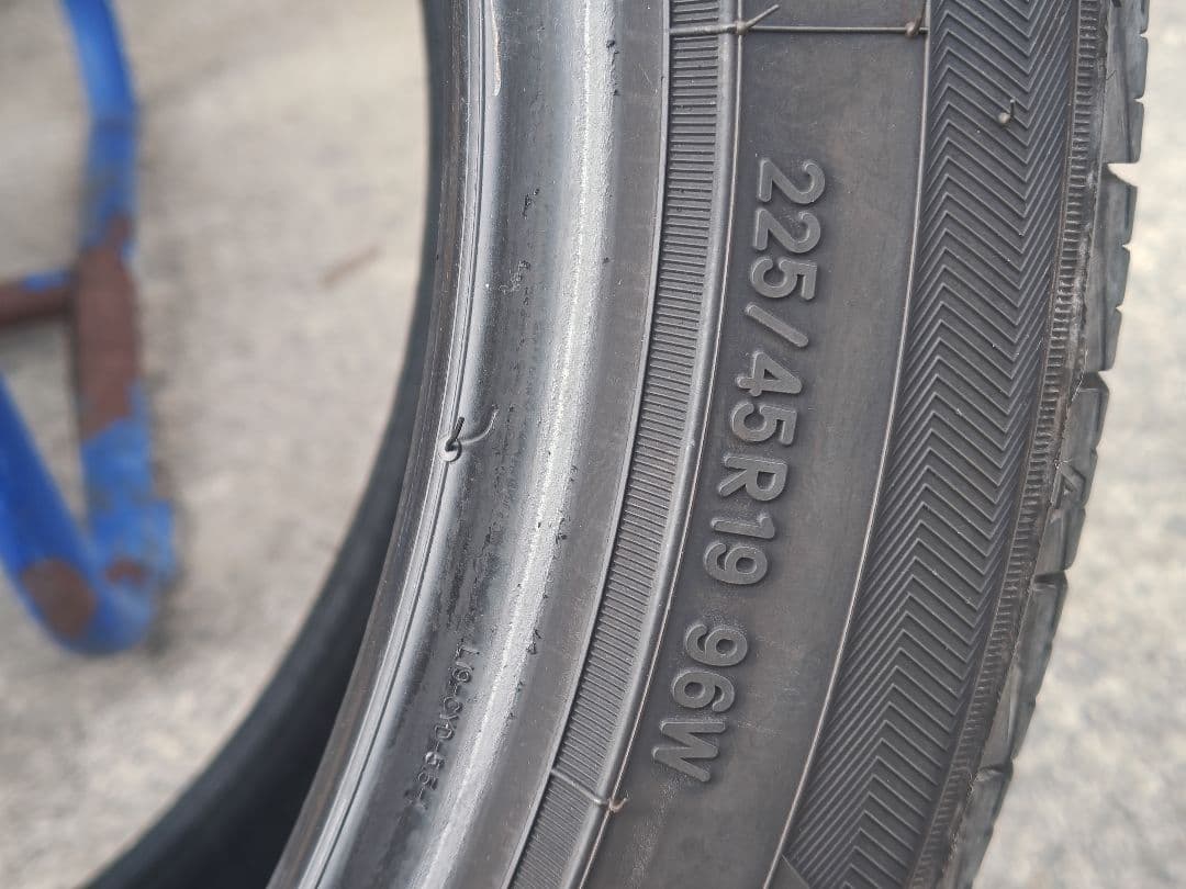 Tadao FujiトーヨーPROXES CL1SUV 225/45R19