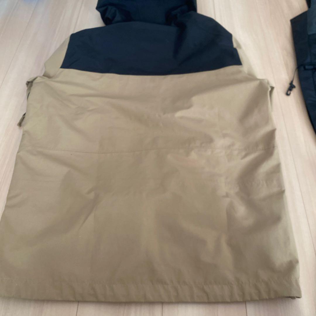 【新品】SCAPE スノーボードウェア 上下セットPOW JK /BIB PT
