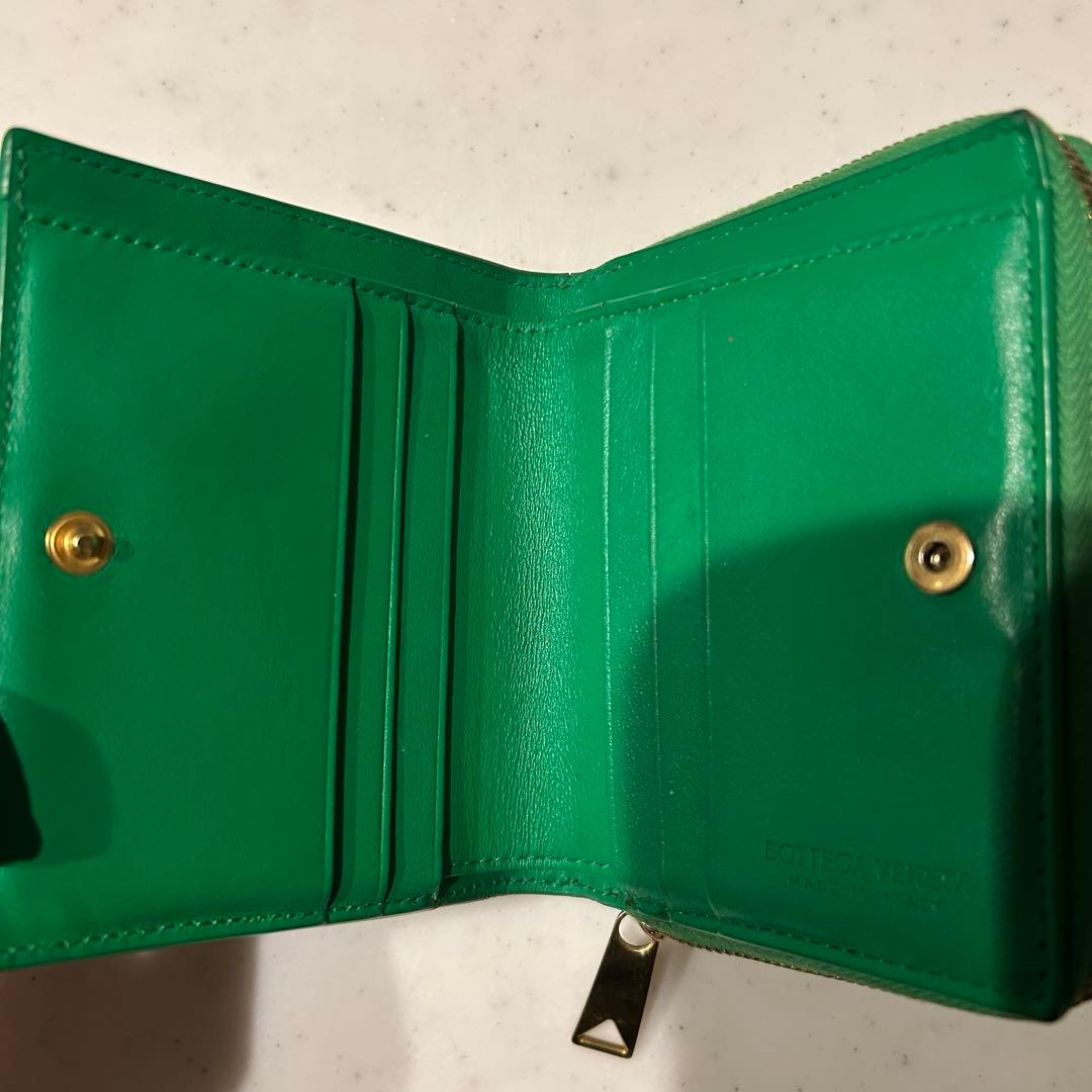 ボッテガヴェネタ　折り財布　グリーン