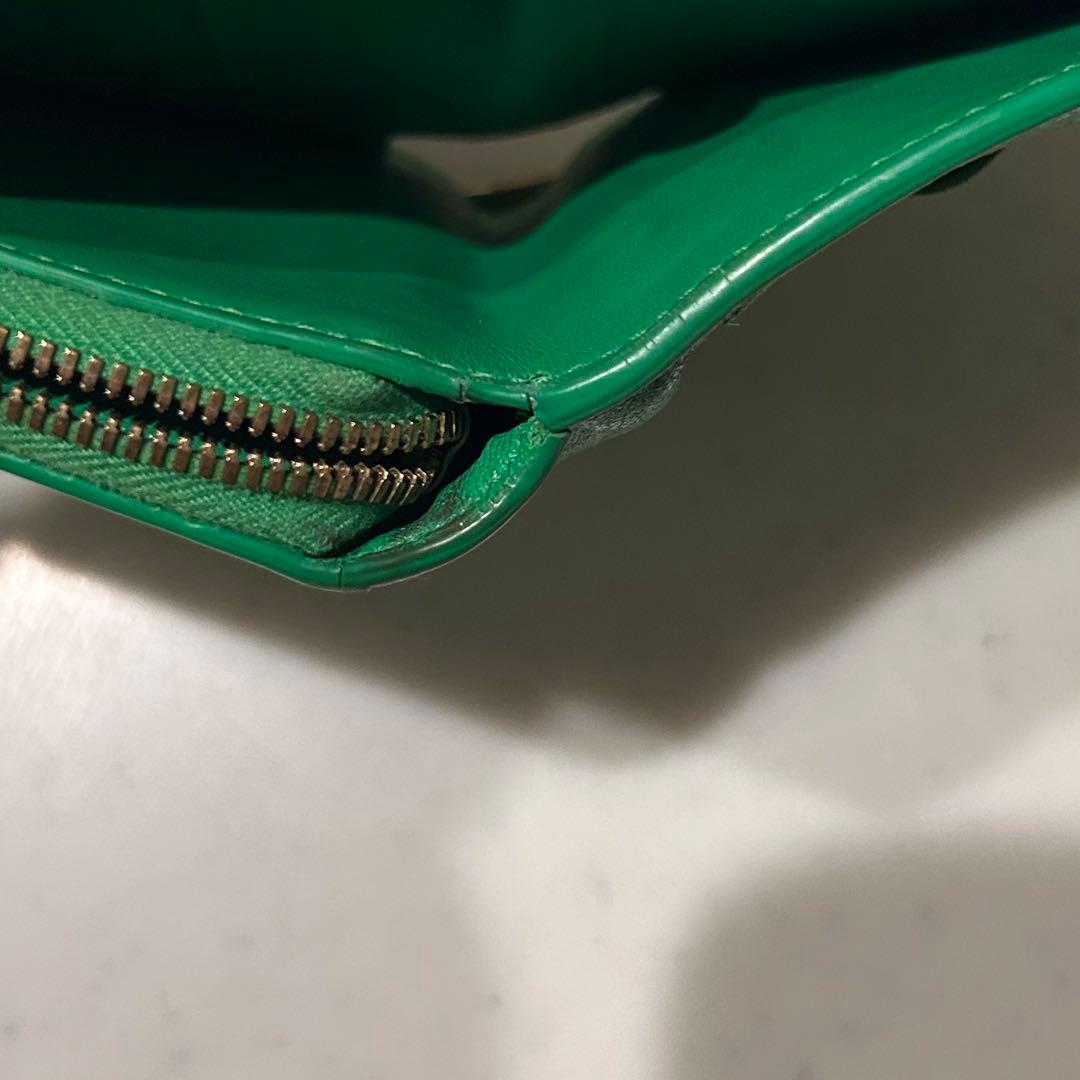 ボッテガヴェネタ　折り財布　グリーン