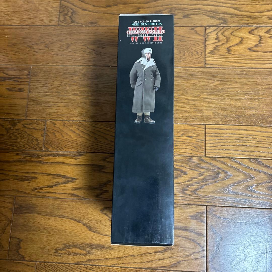 フリードリヒ・パウルス 1/6スケールフィギュア