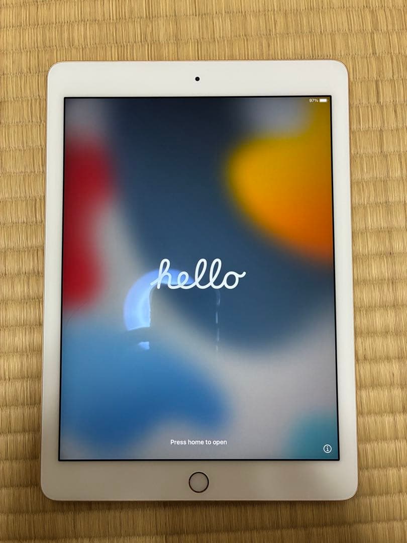 Apple iPad Air2ゴールド Wi-Fiモデル