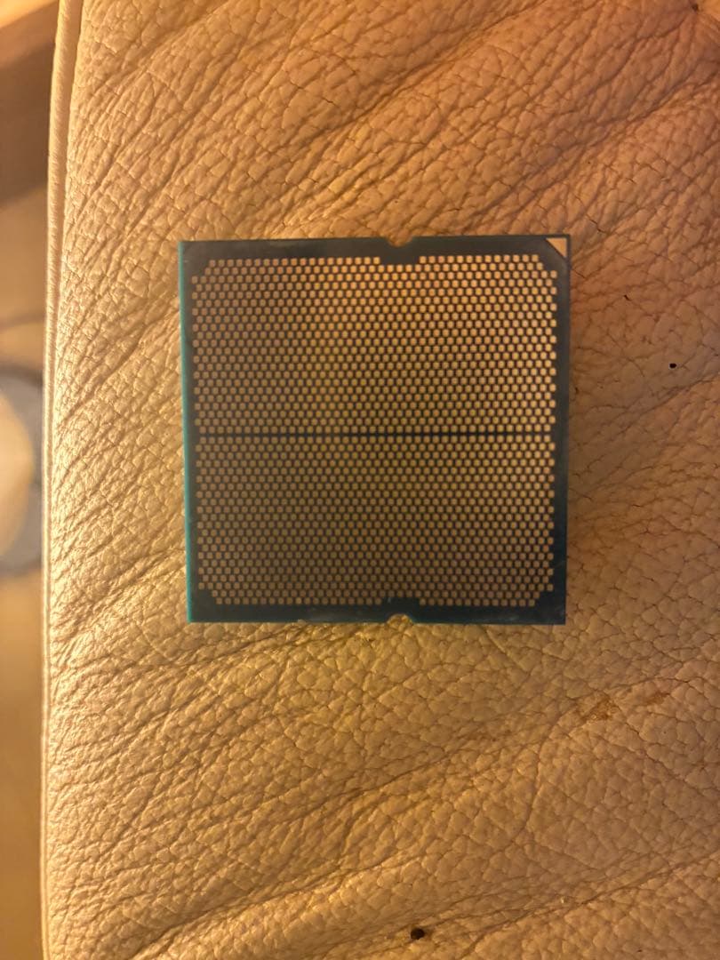 【ジャンク扱い】AMD Ryzen 9 7900X 3D CPU 本体