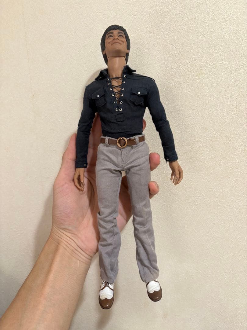 マイコン ホットトイズ 1/6 ブルース・リー カジュアル版 13750