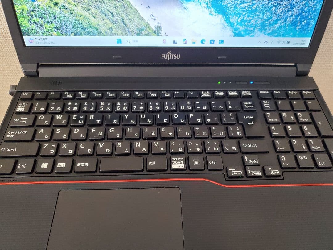 Fujitsu LIFEBOOK A574/KX ジャンク
