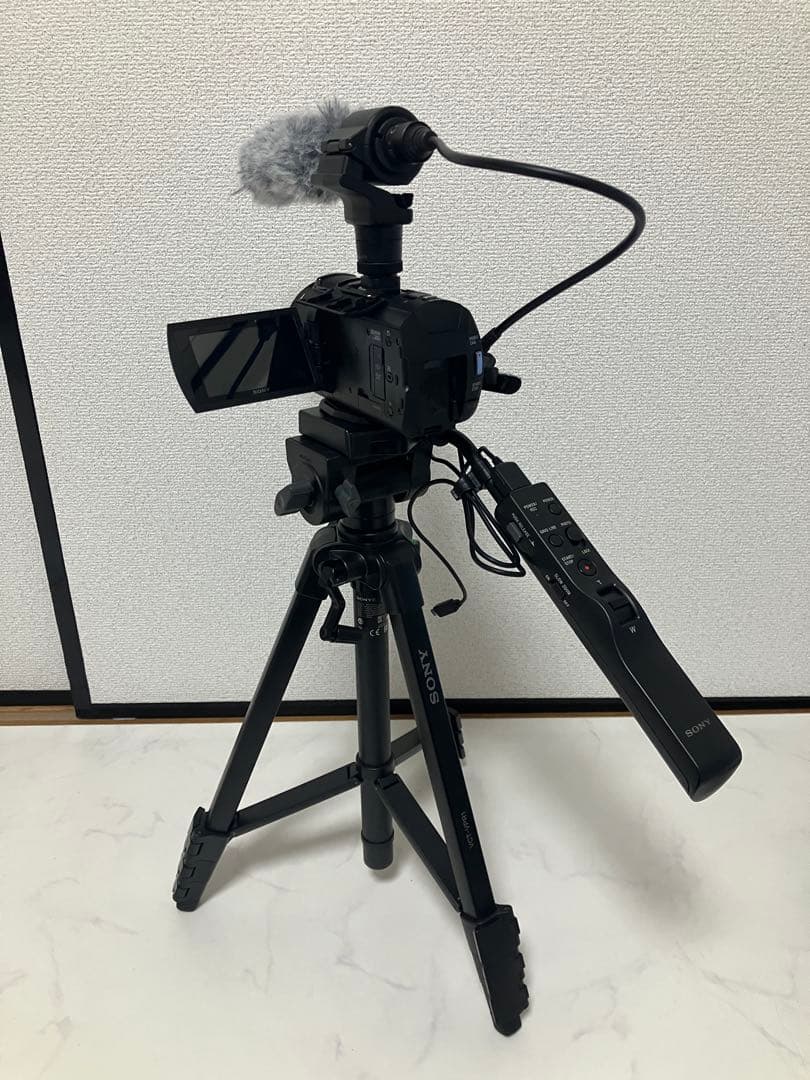 K*u様 SONY FDR-AX45 4K ビデオカメラ ブレ補正　三脚　ECM