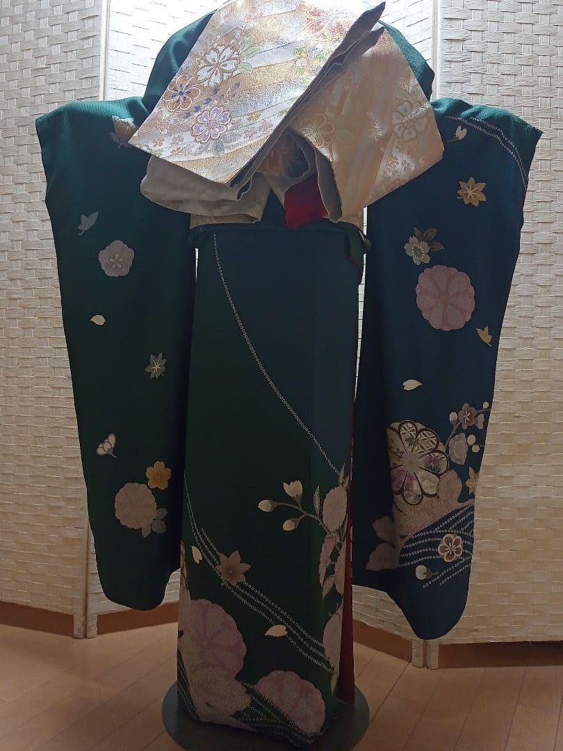 F02週末限定価格☆USED振袖☆ 成人式 絞り豪華振袖6点セット