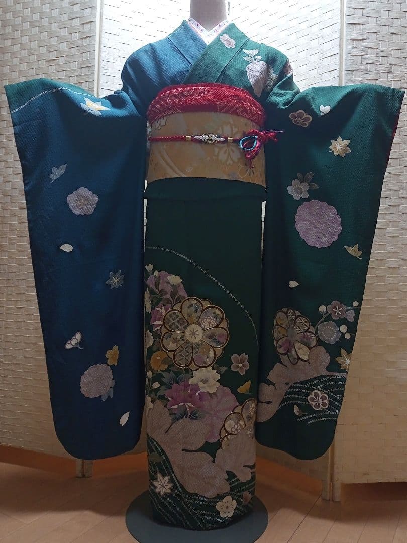 F02週末限定価格☆USED振袖☆ 成人式 絞り豪華振袖6点セット