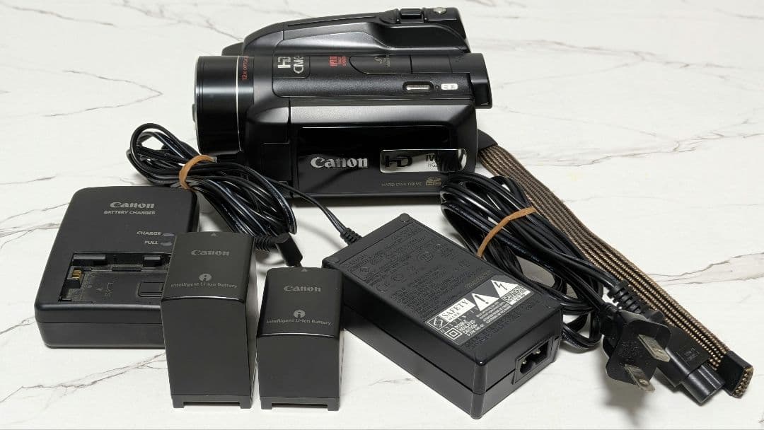 Canon　iVIS HG21　ブラック　希少　大容量HDD内蔵