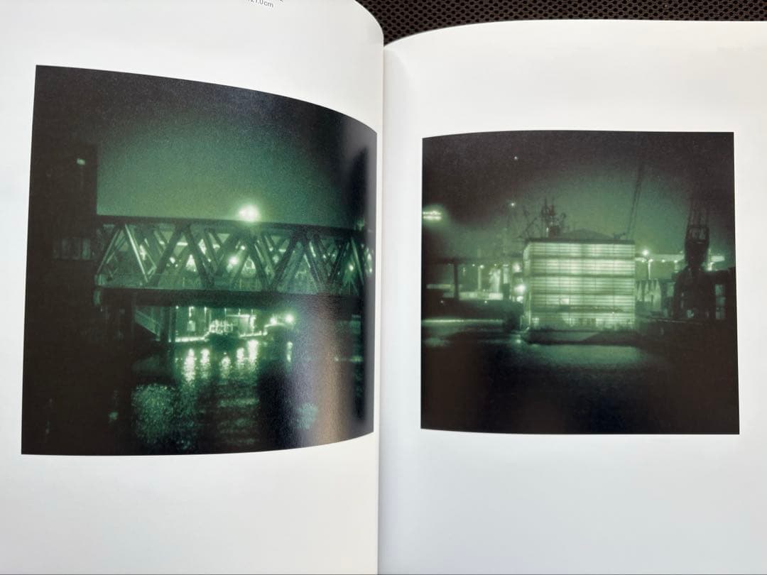 トーマス・ルフ　展示会図録　3Dメガネ付き　写真集　THOMAS RUFF