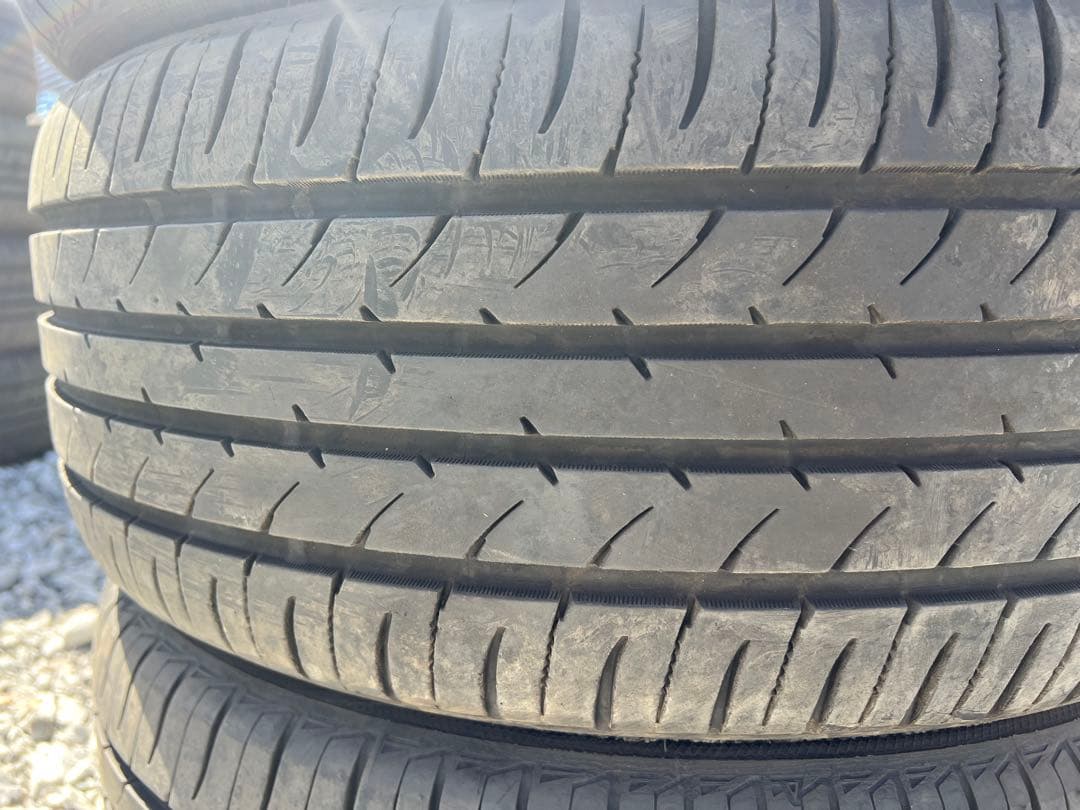 トーヨー　ナノエナジー　3プラス　225/45r18 25年製　8.5部山