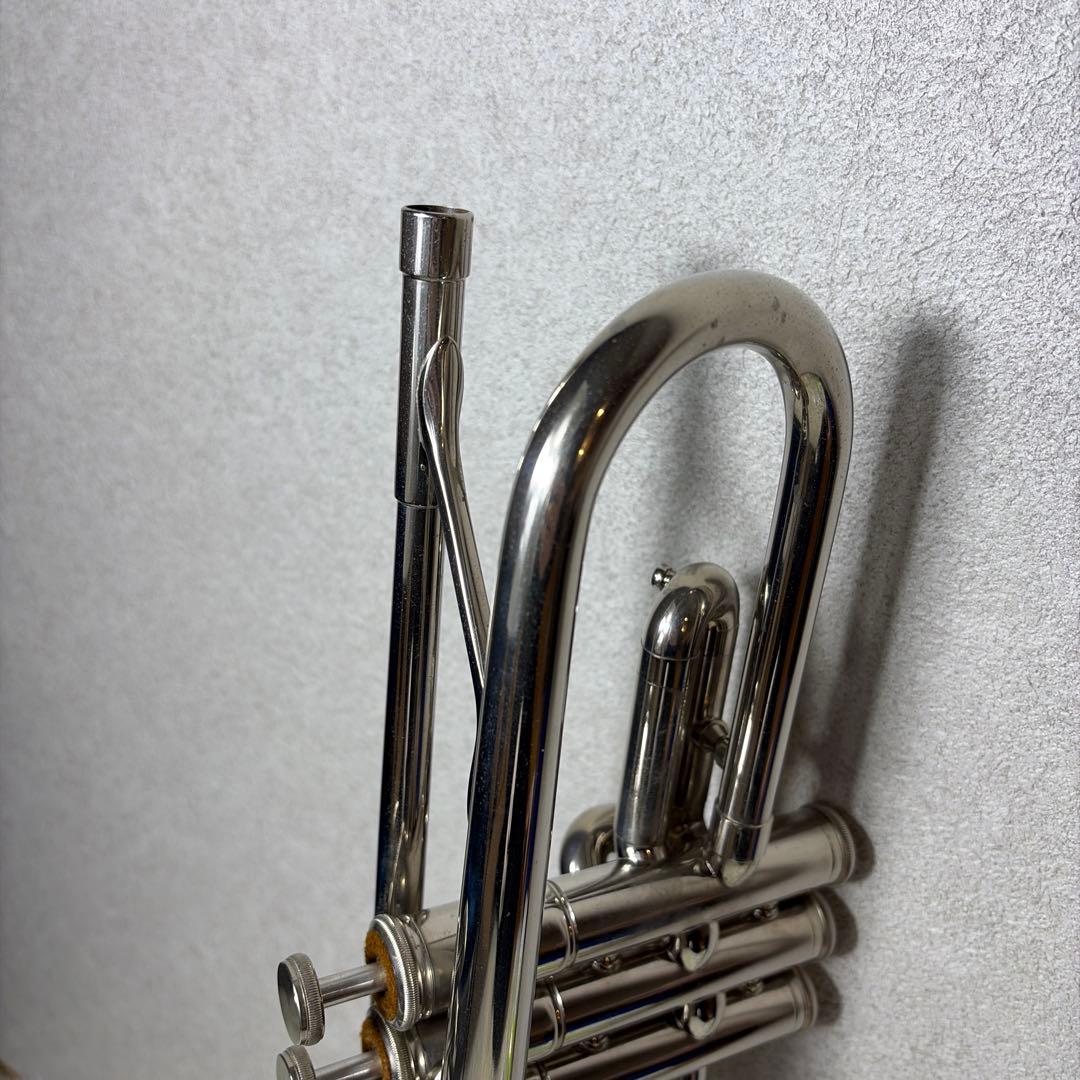 【美品】YAMAHA　YTR-135 B♭トランペット ニッケルメッキ　シルバー