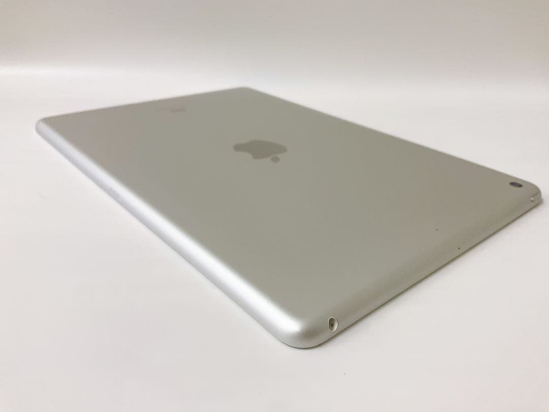 【美品】電池91％iPad第7世代 32GB Sliver アダプター付属