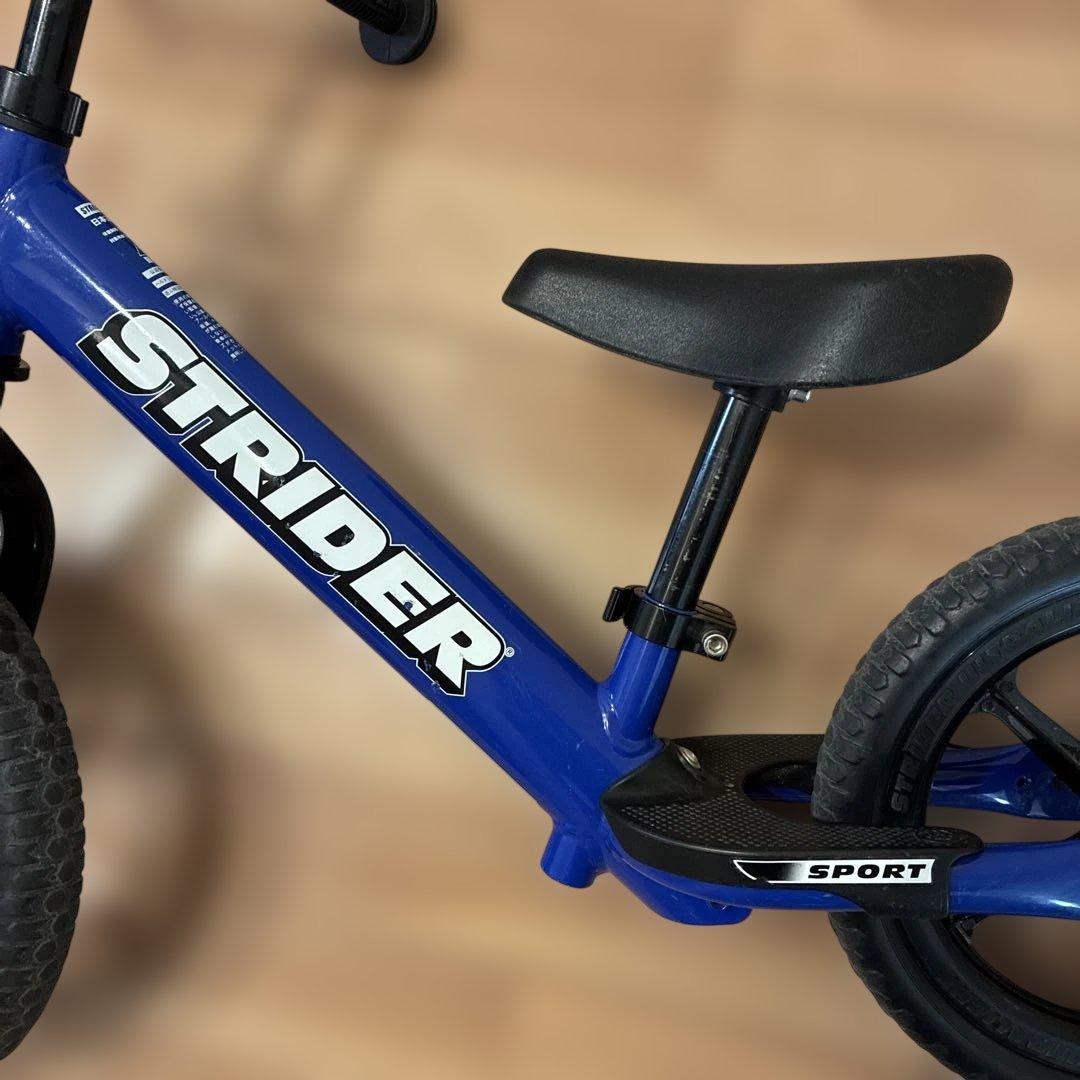 STRIDER ストライダー スポーツモデル　ブルー 12インチ