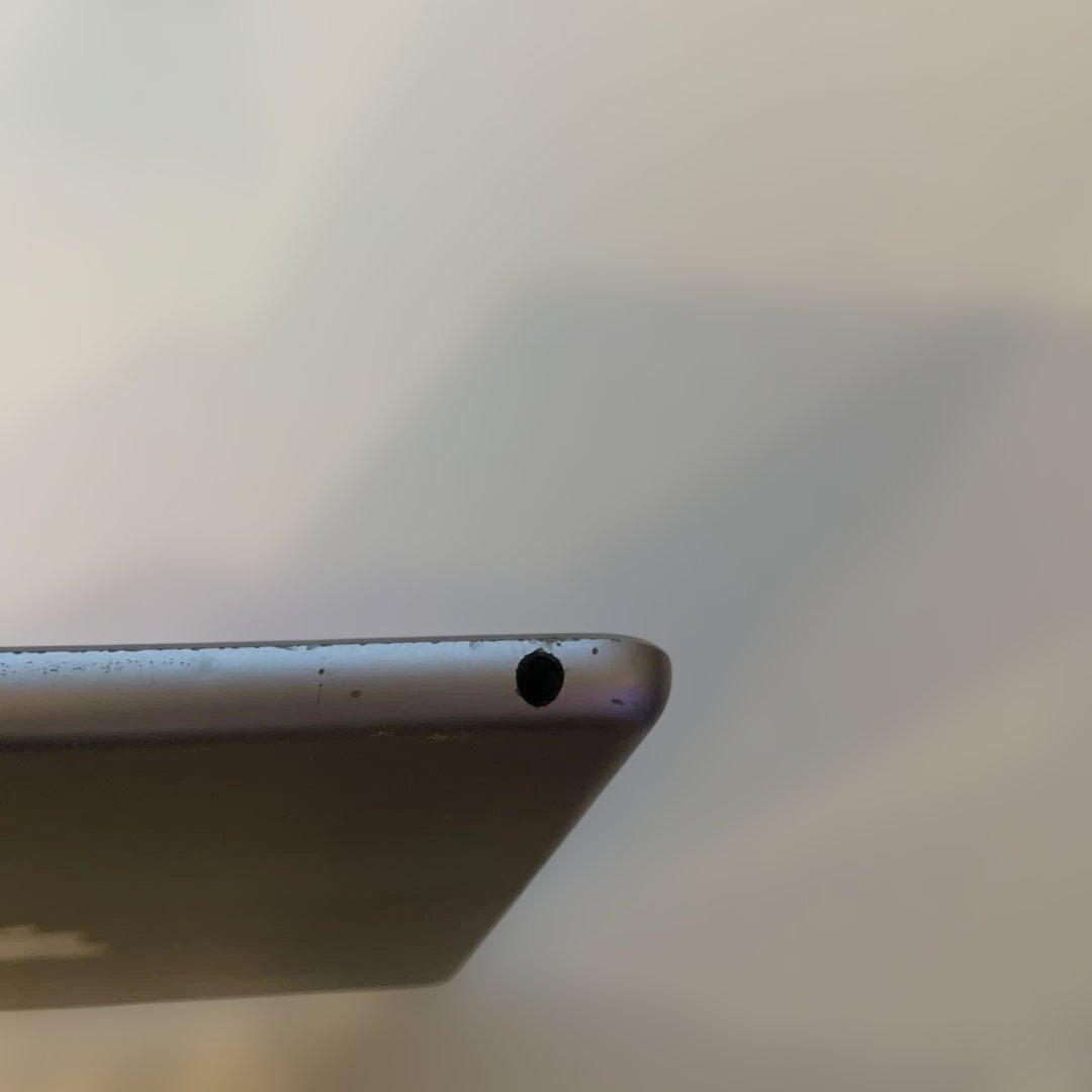 iPad 第6世代 Wi-Fiモデル 32GB A1893 初期化済み