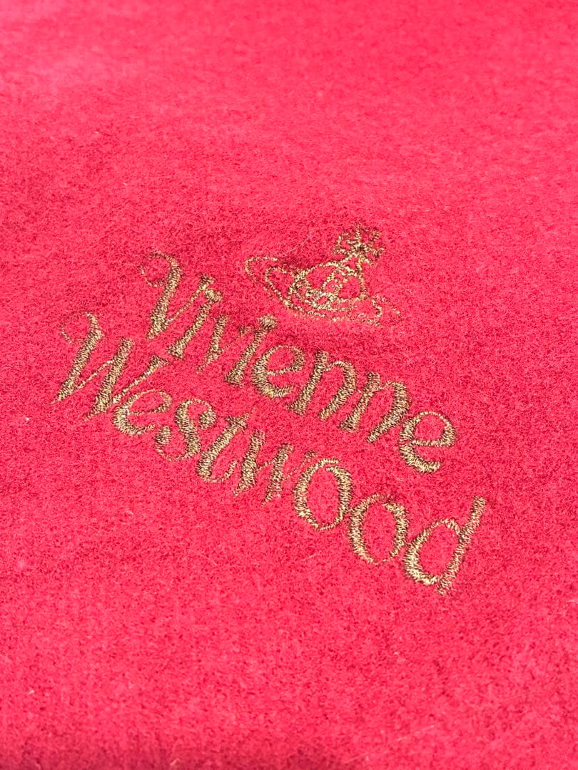 ゆーⓋVivienneWestwood　マフラー