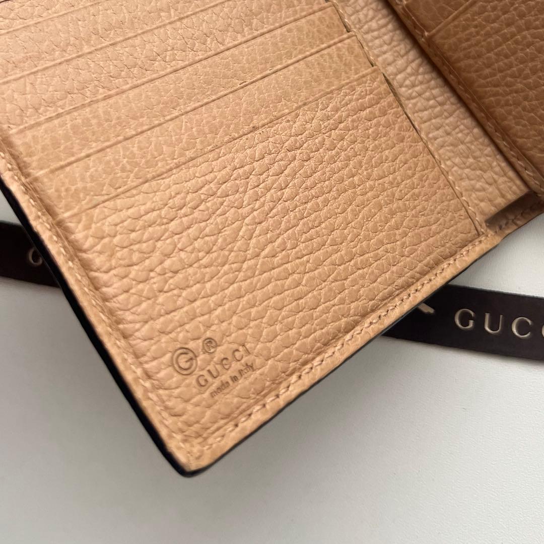 91 極上美品 GUCCI グッチ 2つ折り財布