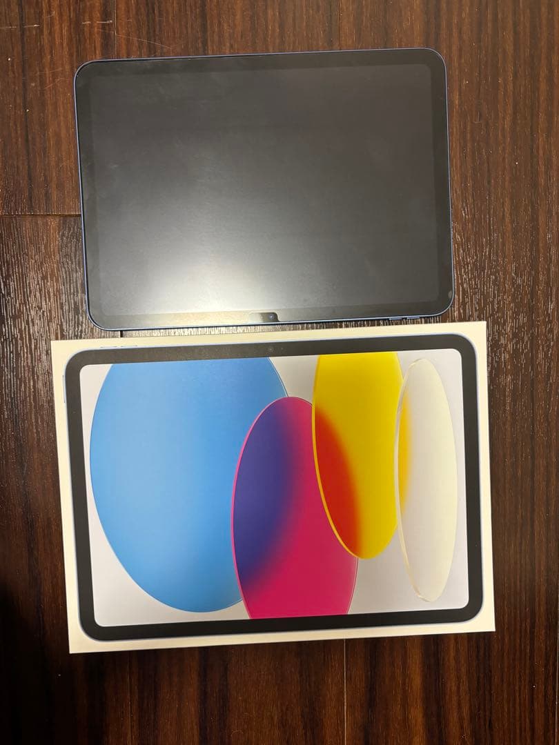 iPad第10世代64GBWi-Fiモデル　ブルー　ペン・カバー付き