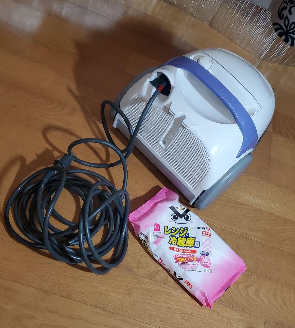 パナソニック　 紙パック式　掃除機 　軽量　強力吸込力　新品パック装着　家電品