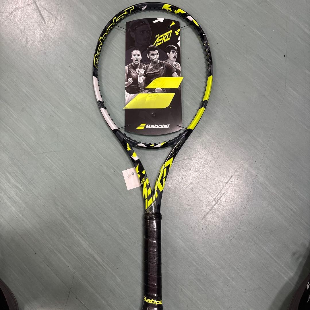 Babolat Pure Aero テニスラケット 300g