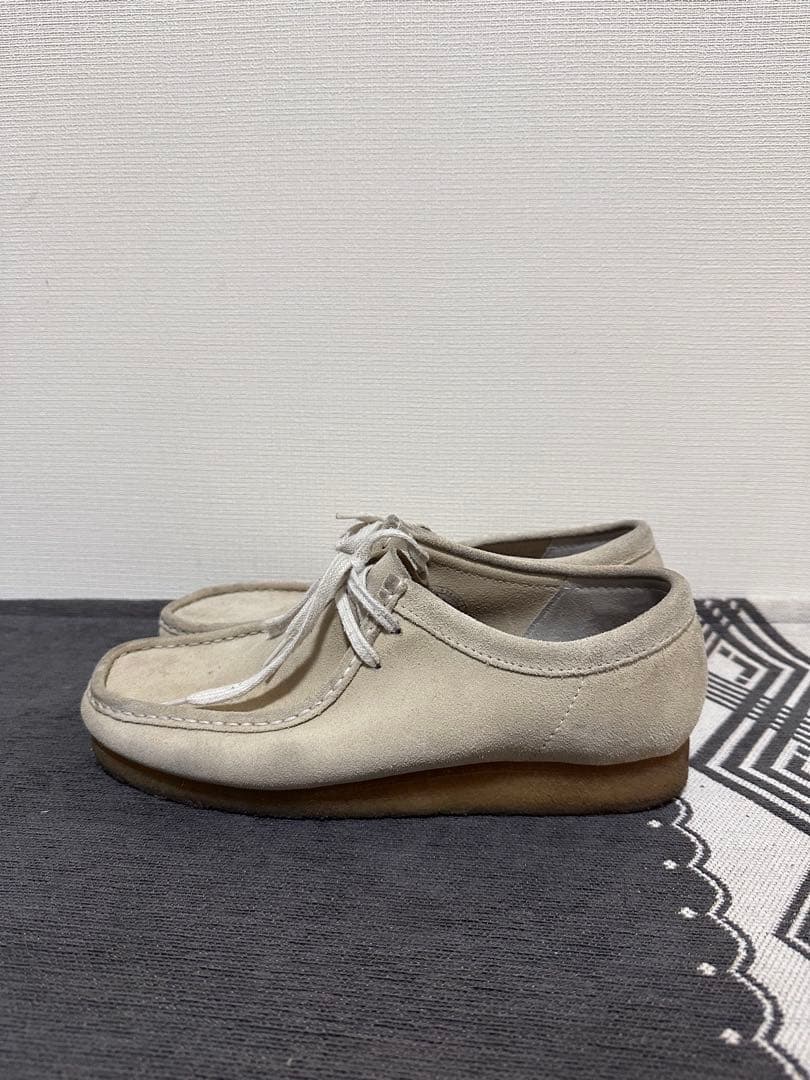 Clarks ワラビー ベージュ