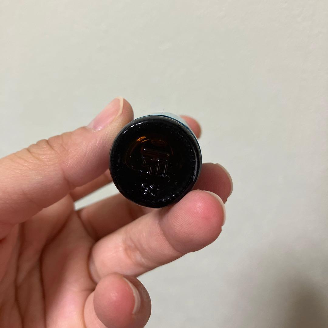 エッセンシャルオイル Young Living  Hawaiian Sandalwood