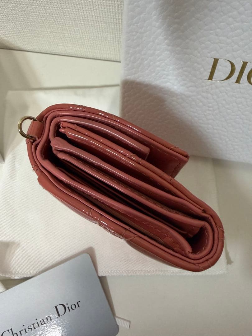 【e☆さま専用】LADY DIOR ロータスウォレット パテントカーフスキン財布