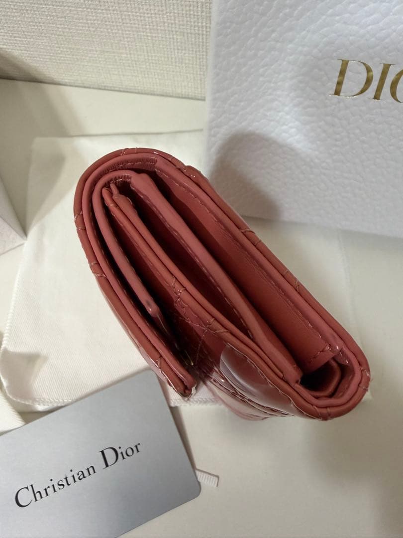 【e☆さま専用】LADY DIOR ロータスウォレット パテントカーフスキン財布