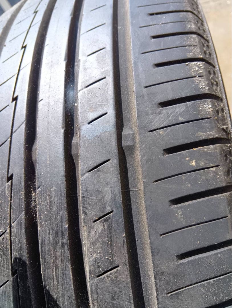 希少サイズ2本　引っ張りに　185/45r17