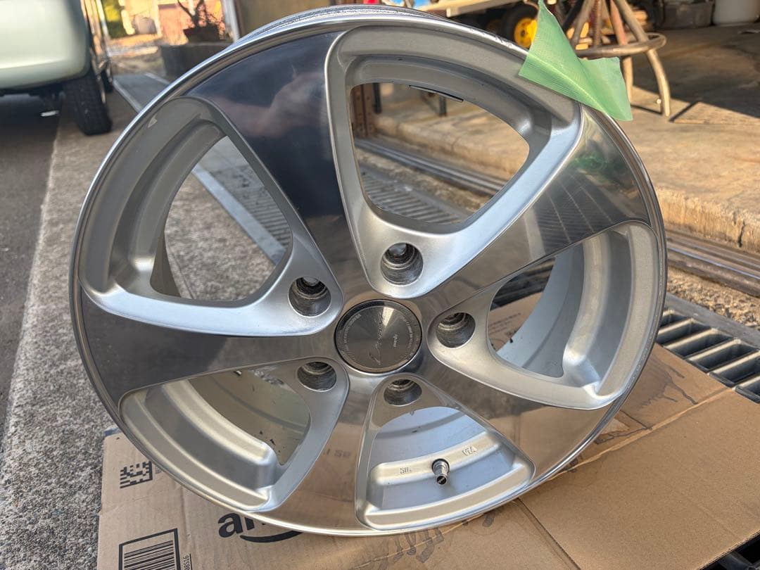 WEDS製　Leonis15インチ アルミホイール 15x5.5J