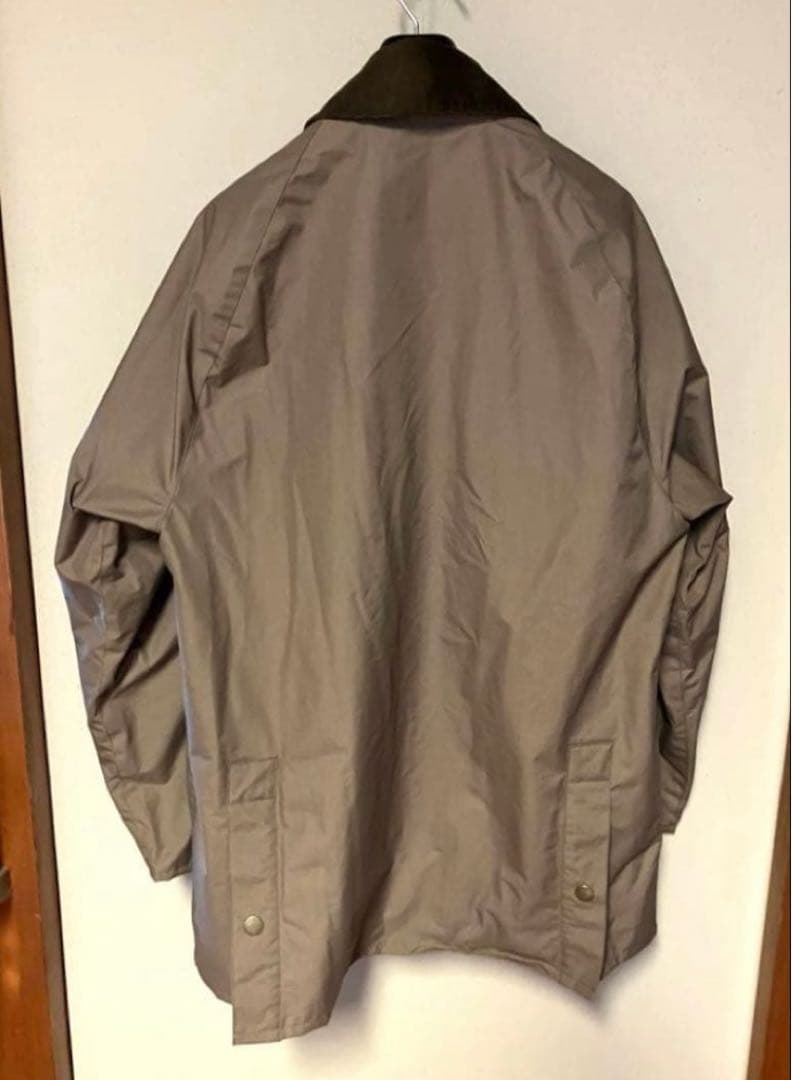 Barbour（バブアー）定番モデル ナイロンジャケット ベージュ 40