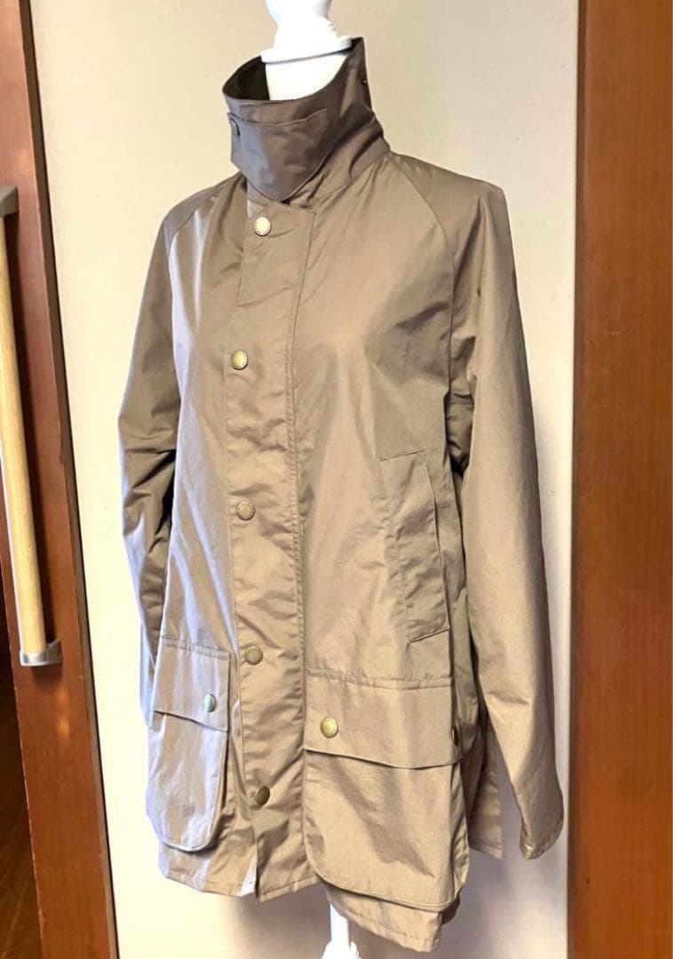 Barbour（バブアー）定番モデル ナイロンジャケット ベージュ 40