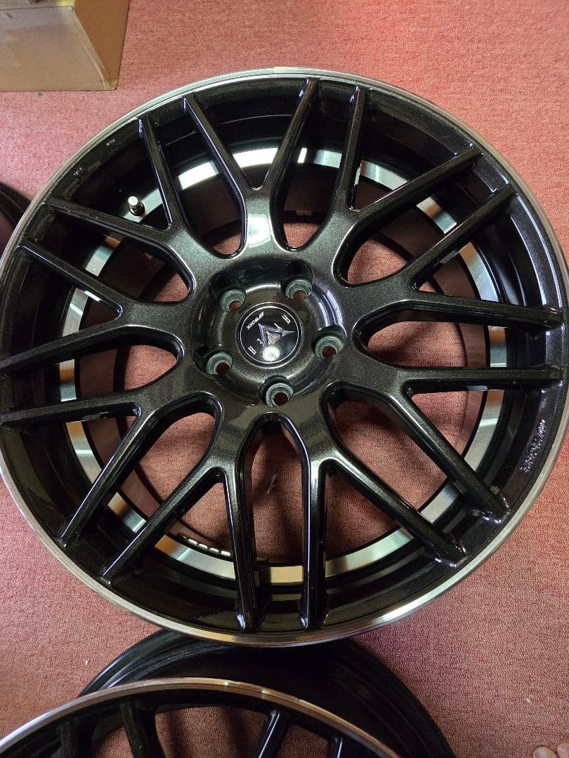 ワ-ク19インチ 8.5j ホイール 4本セット美品114,3オフセット45,