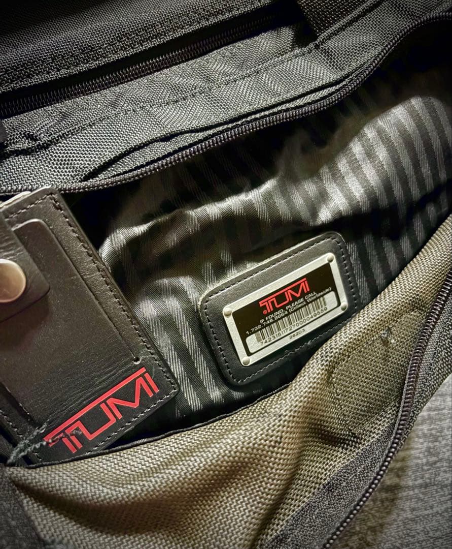TUMI made in USA/トゥミ ボストンバッグ 純正ストラップ付