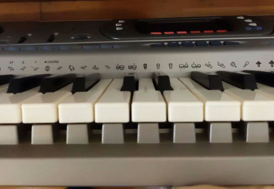 難アリ！カシオCASIO LK―150 光ナビゲーション　電子キーボード