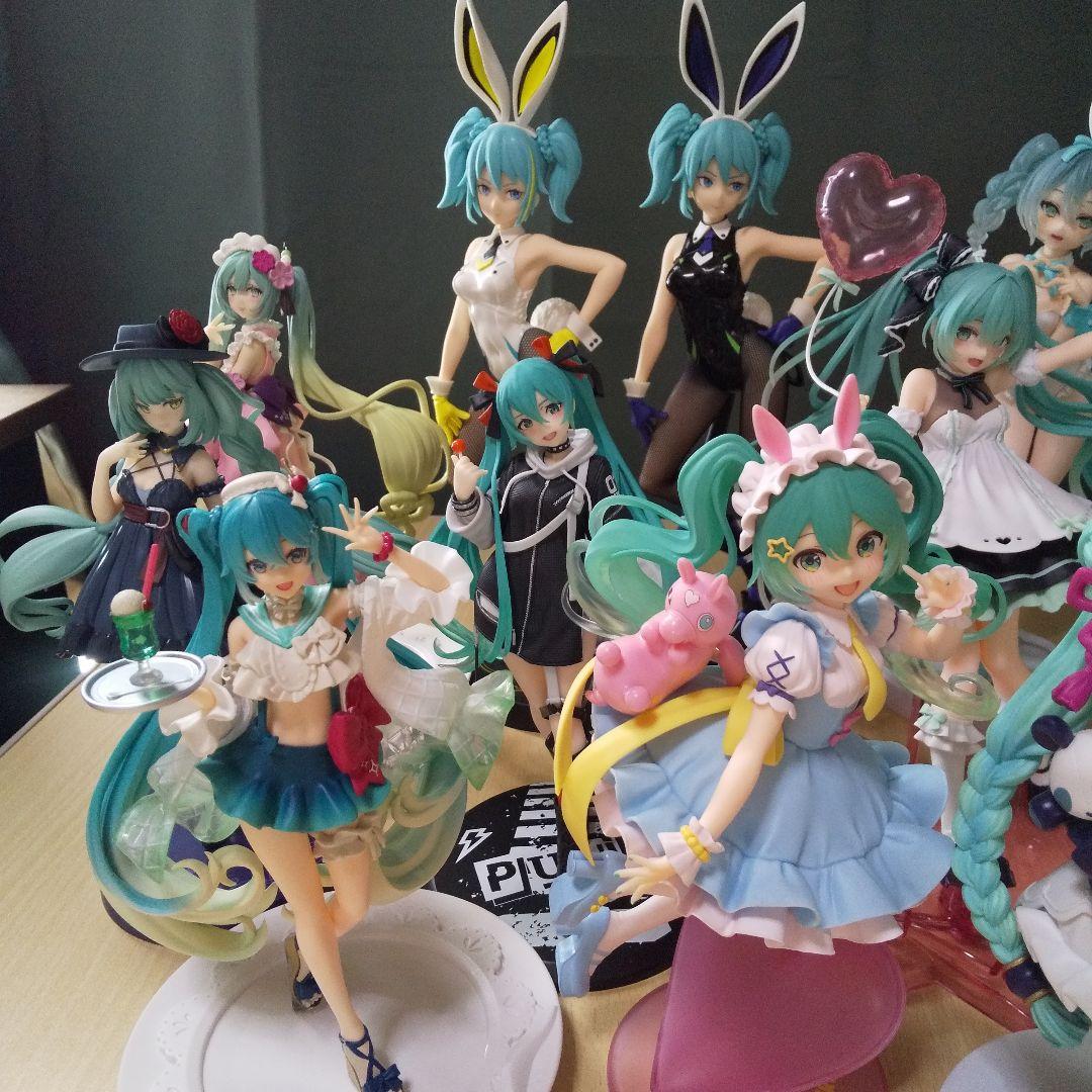 初音ミク フィギュア 14体＋1体オマケ セット まとめ売り