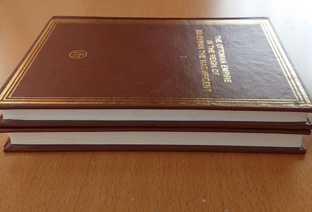 洋書　スレイマン大帝時代のオスマン帝国　古書