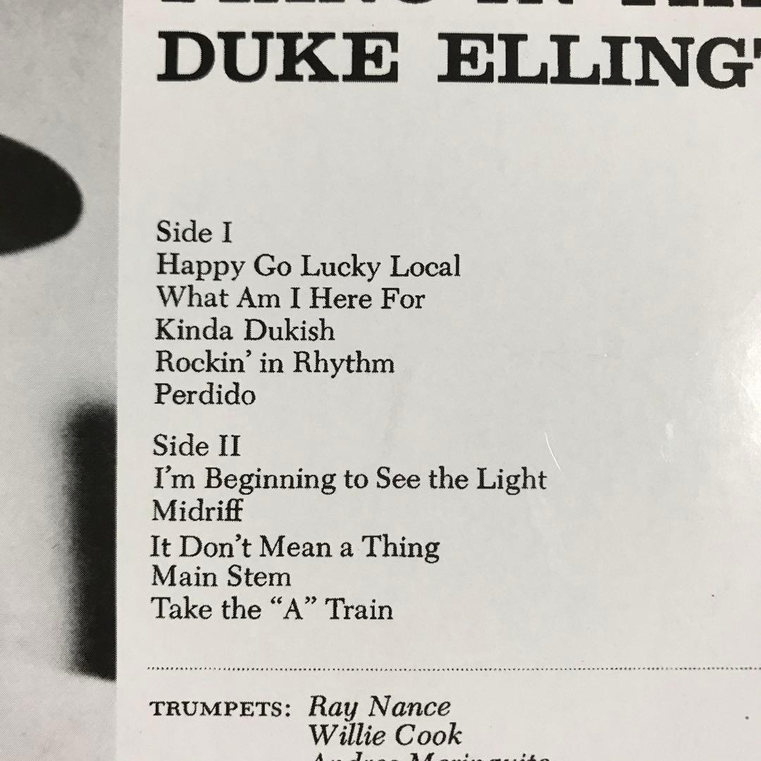 DUKE ELLINGTON piano in the back…LPレコード