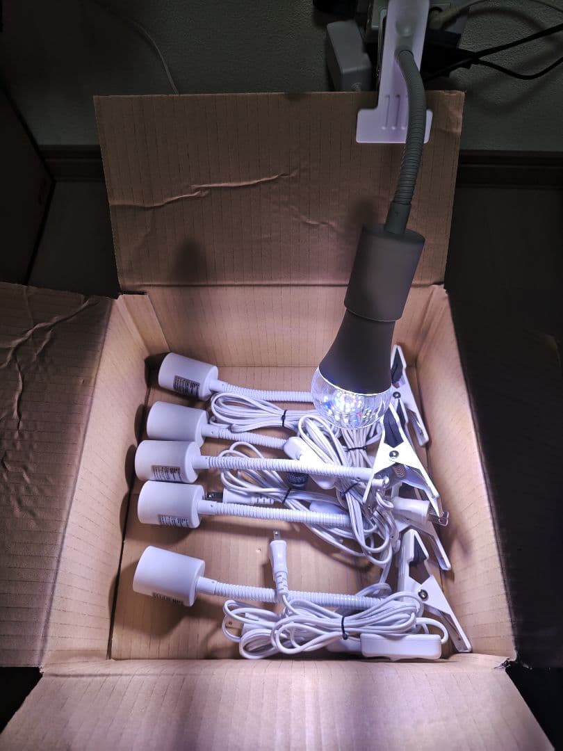 コスモスさま専用E26 LED植物育成ライト クリップ式 6セット