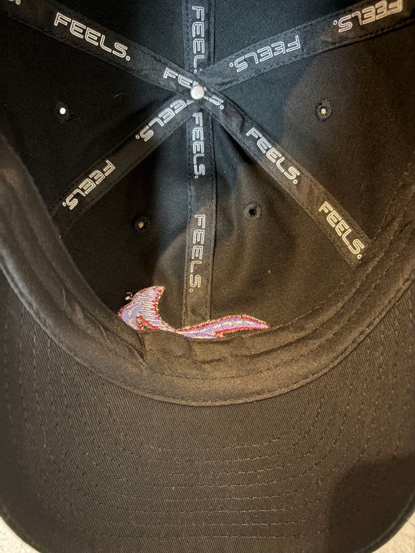 FEELS. LOGO CAP BLACK 上杉柊平 キャップ