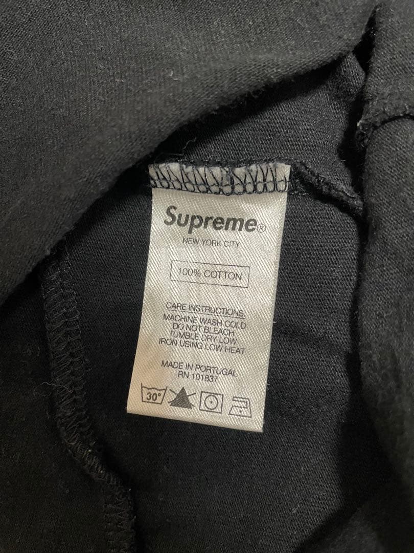 り*う様 supreme COMME des GARÇONS 黒Tシャツ