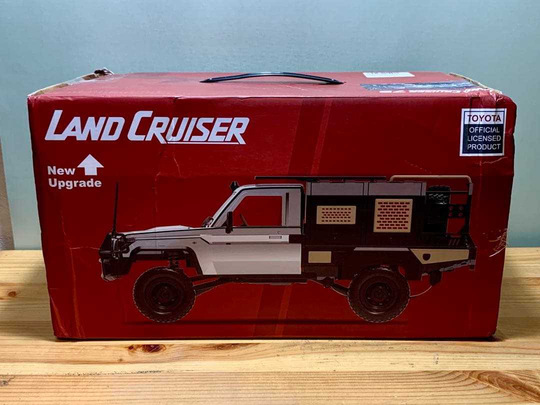 m*n様 【美品】トヨタ ランドクルーザー RCカー