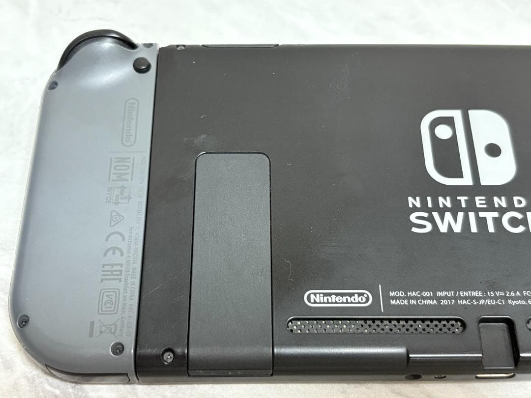 任天堂 Nintendo Switch 新型 HAC-001（-01）グレー