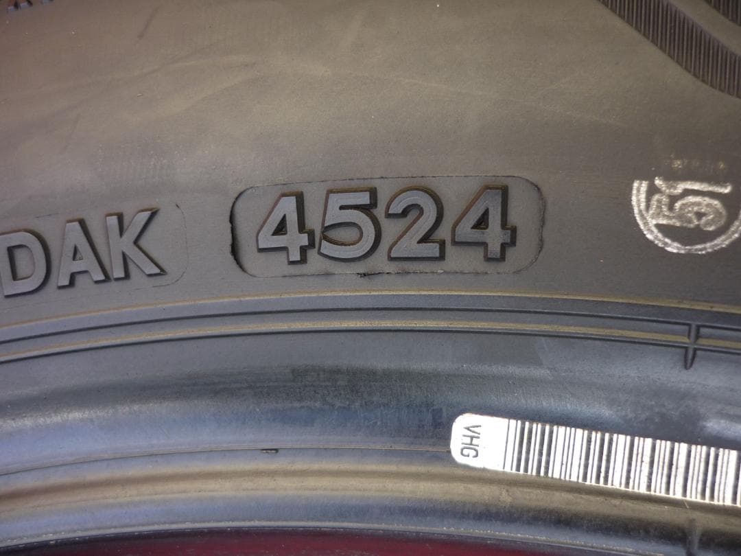 新車外しブリジストン製アレンザ 225/50R18 24年製国産サマータイヤ４本