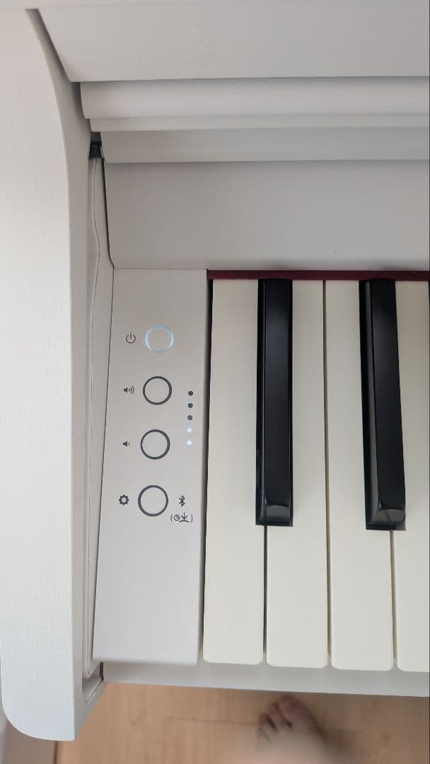 【nagitaaan】電子ピアノ　ローランド　RP701 白　2022年製