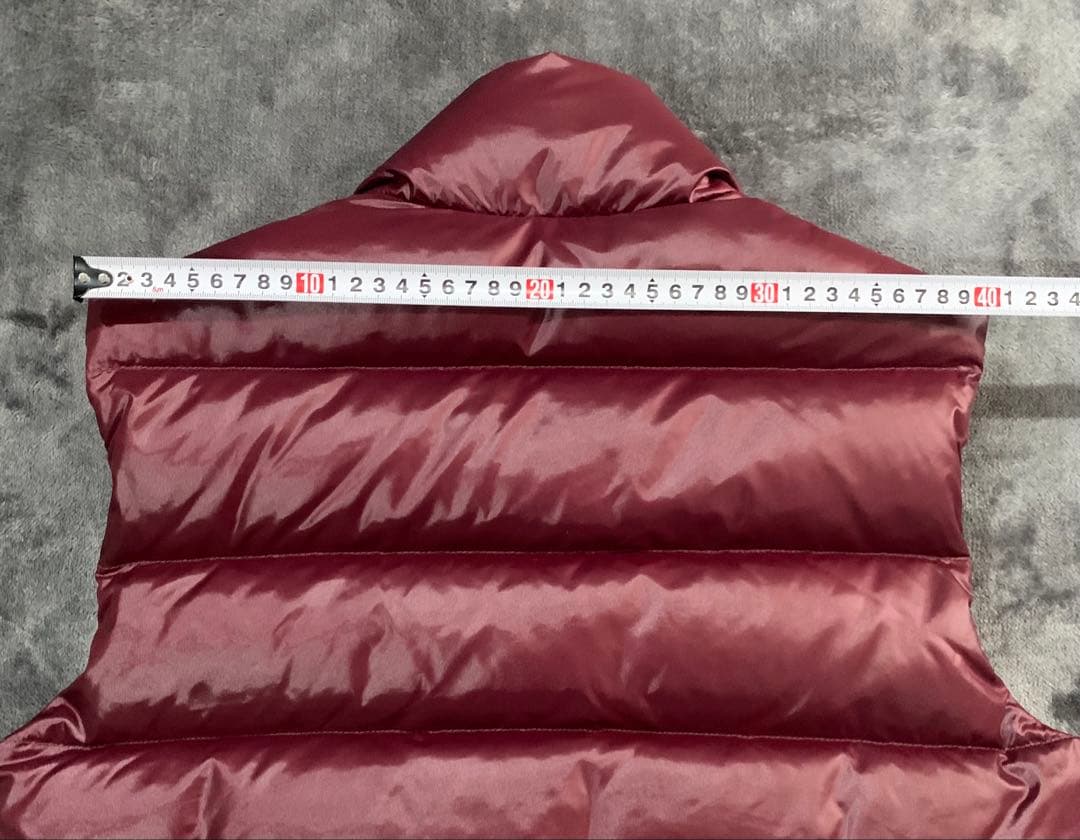 8日まで39,900円☆本物☆ モンクレール ダウン ベスト サイズ：１（Ｍ）