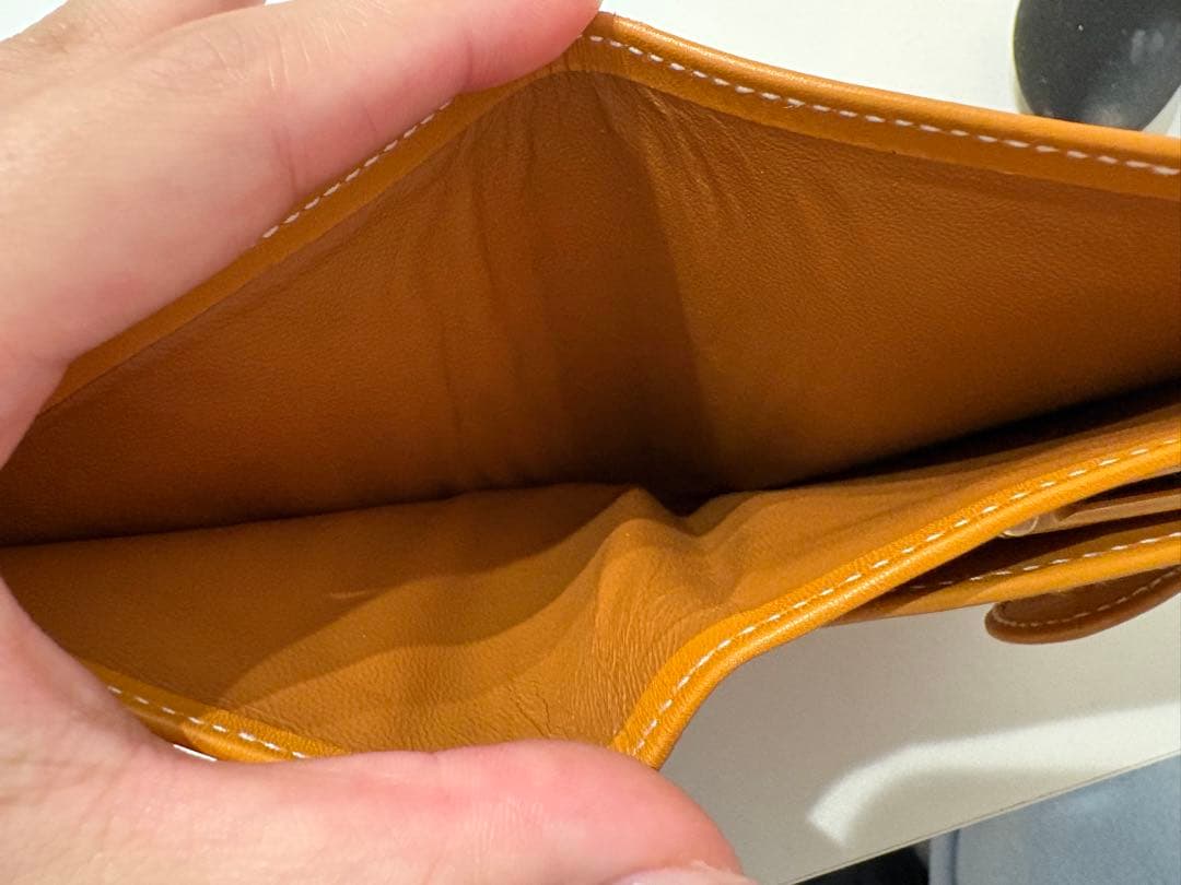 GUCCI GGロゴ がま口 2つ折り財布